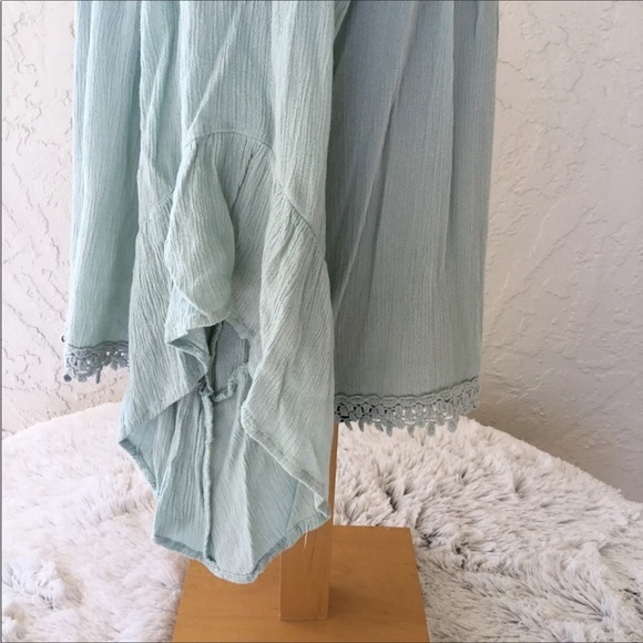 Raga blouse Womans medium bell sleeve crinkle material light green lace … - Picture 7 of 15